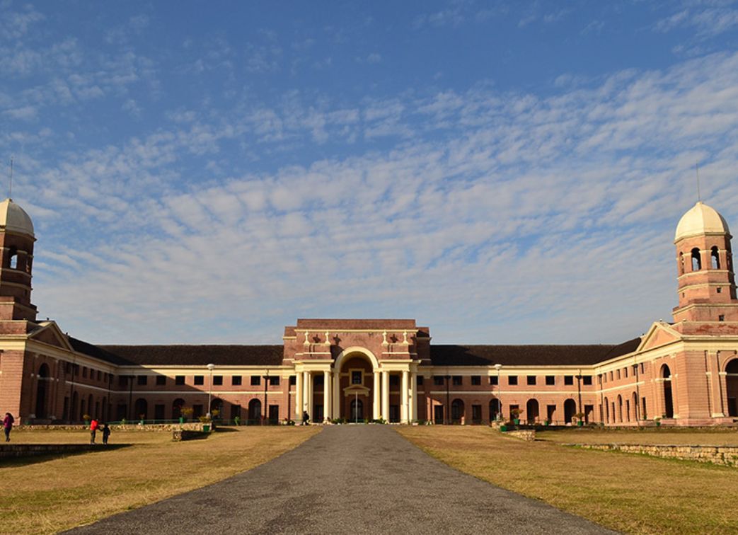 Chauhan Taxi Services Dehradun